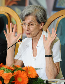 220px-Chiara_Saraceno_-_Trento